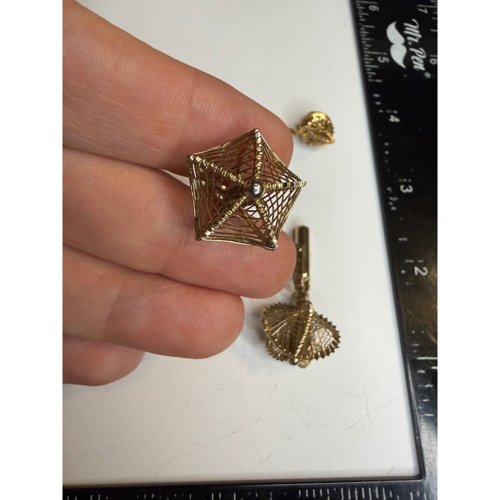 Destino Gold Tone Wire Wrapped Geometric Cufflinks and Tie Tack Set